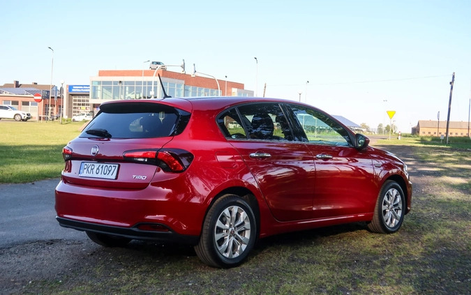 Fiat Tipo cena 47500 przebieg: 134887, rok produkcji 2018 z Myszyniec małe 781